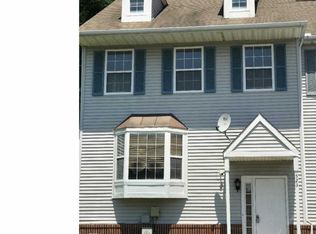 523 Schooner Ct, Dover, DE 19901