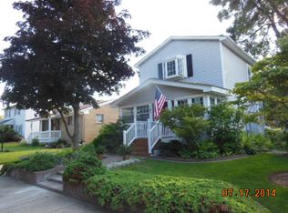 767 Elizabeth St, Rochester, MI 48307