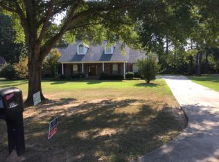 50 Carla Dr, Philadelphia, MS 39350