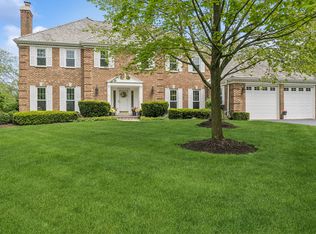 1250 Wild Rose Ln, Lake Forest, IL