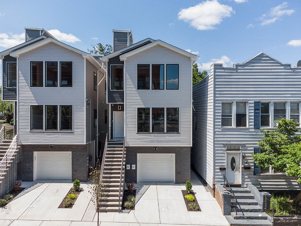 1st image of 185 Gates Ave