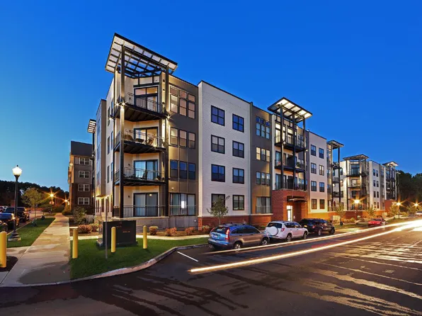 Excelsior Park Apartments