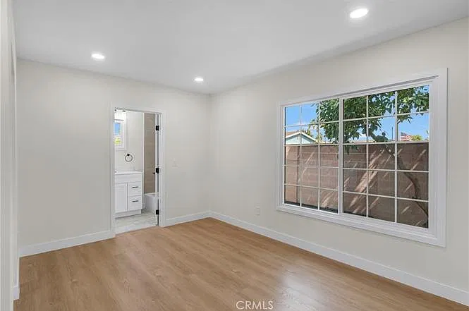 3 bed, 1656 sqft, $5,200 — Photo 4