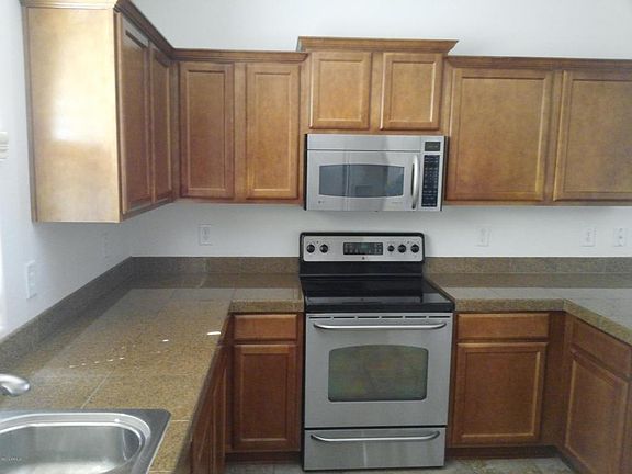5th image of 4050 E Sourwood Dr