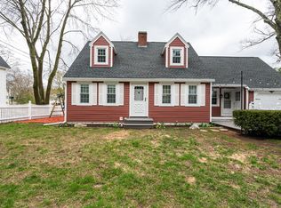 33 Fifield St, Nashua, NH 03060