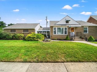 131 E 206th St, Euclid, OH 44123