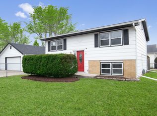 3405 Winhaven Dr, Waukegan, IL 60087