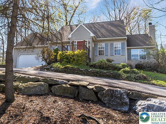 4th image of 631 Bishops Pl