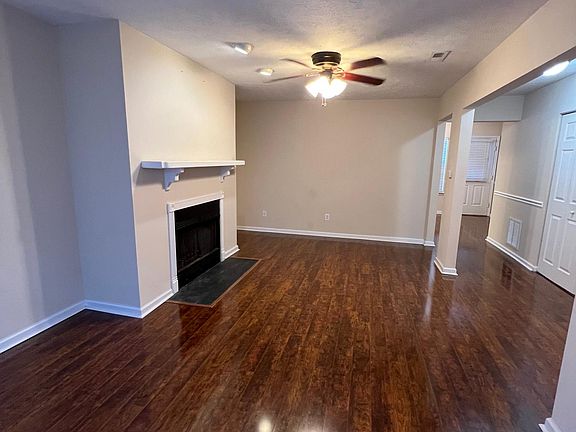 3rd image of 1652 Skiffes Creek Cir