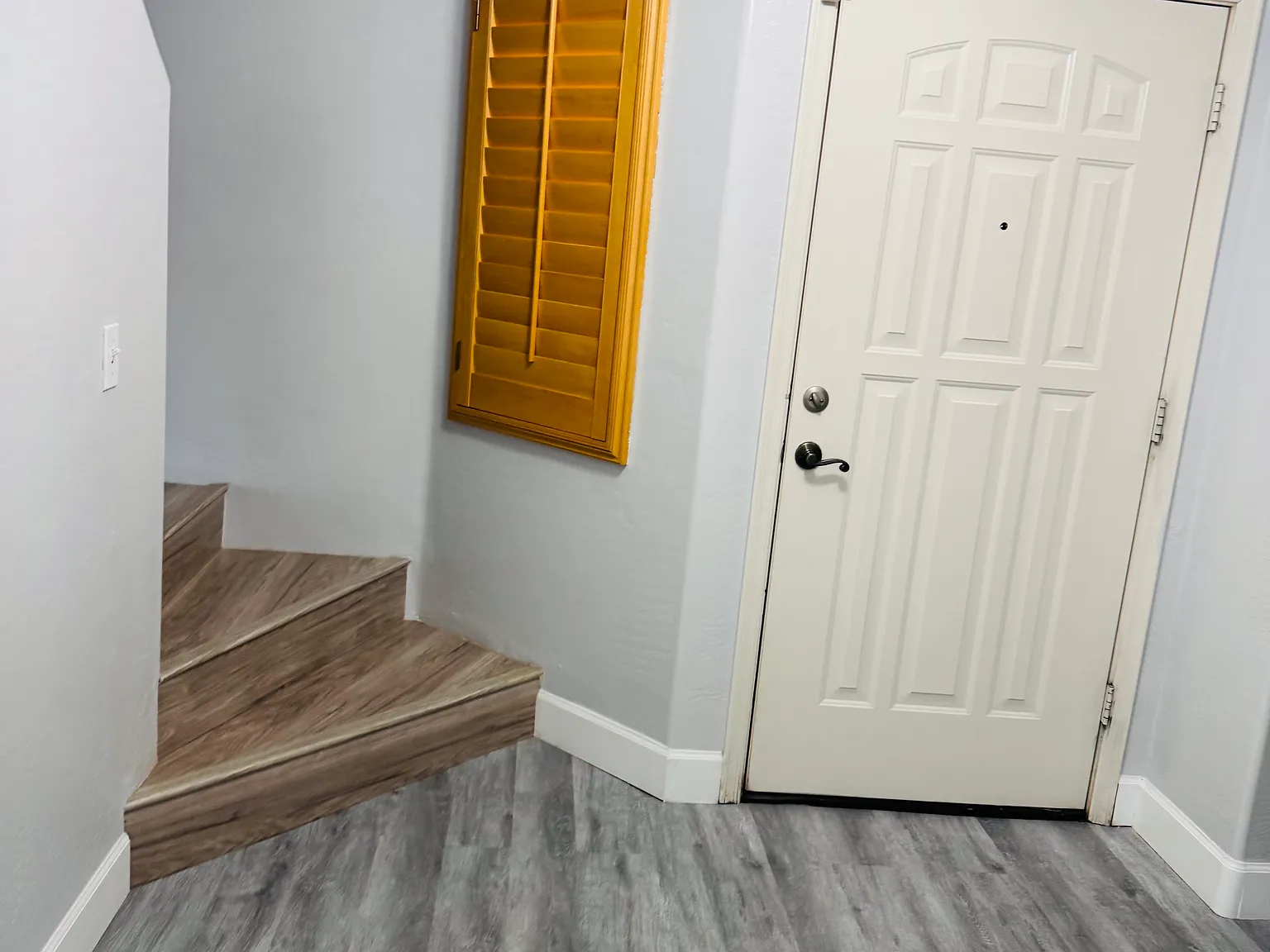 3 bed, 2.5 bath, 2191 sqft, $1,850 — Photo 2
