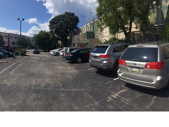 2nd image of 844-46 N 29th St #105