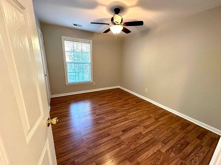 2125 McKenzie Creek Dr — Photo 17