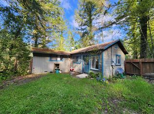 90 Ascending Ln, Phillipsville, CA 95559