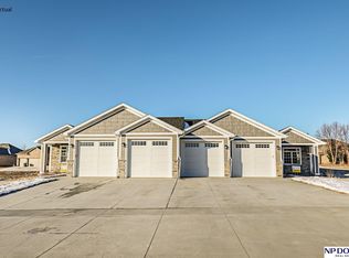 2530 Sievers Pl, Roca, NE 68430