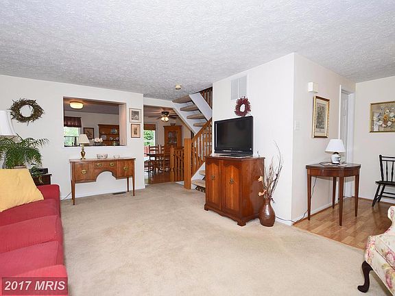 5th image of 1808 Still Pond Way