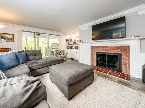 22 Highview Drive, Sandwich, MA 02563