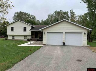 19353 584th Ln, Mankato, MN 56001