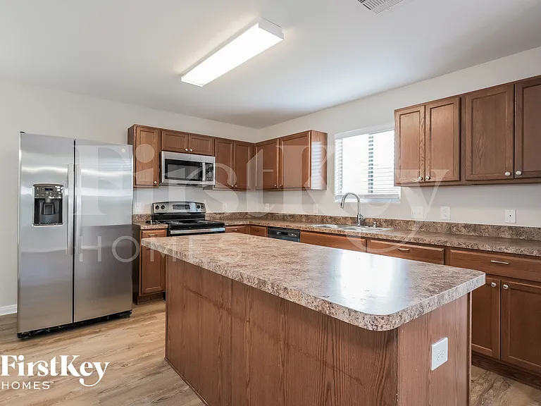 9923 Sanders Rose Ln — Photo 8