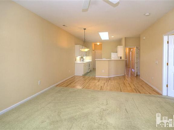 5th image of 3728 Merestone Dr