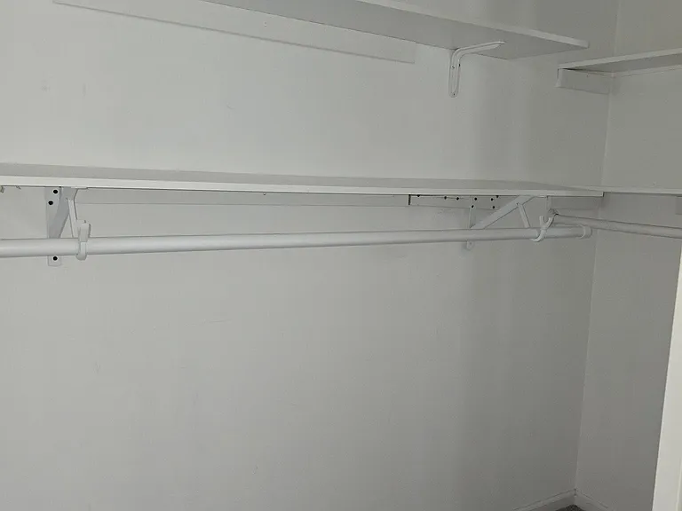 1028 Hartford Village Blvd #B — Photo 8