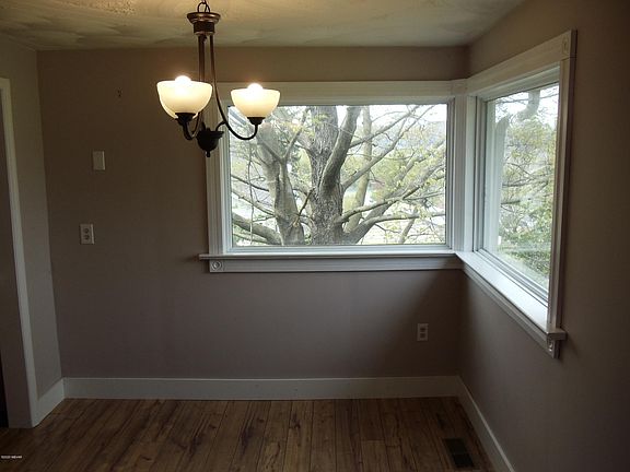 5th image of 2198 W Southern Ave