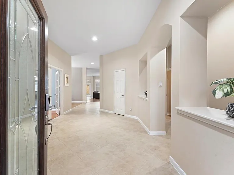 14902 Whispy Green Ct — Photo 7