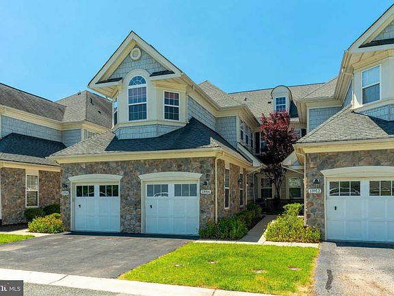 2nd image of 13914 Greendale Dr