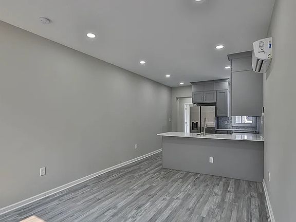 3rd image of 31 S 9th St #1F