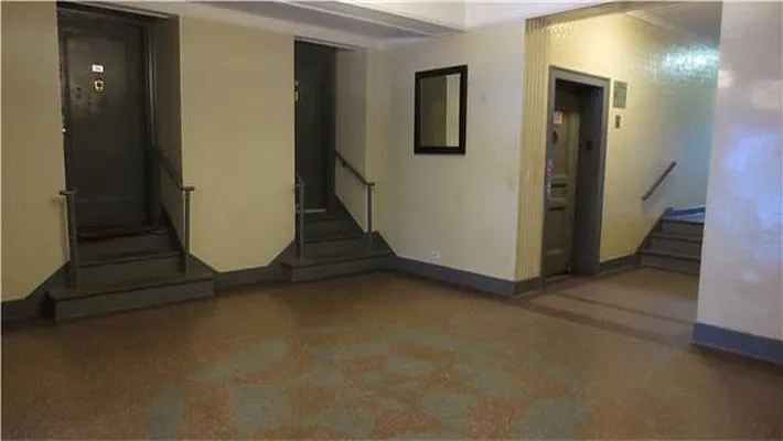 Rented by R New York | media 5