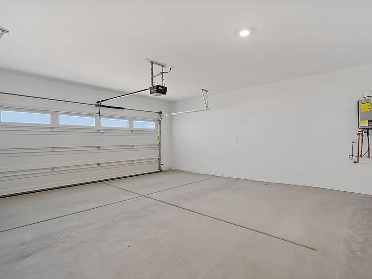 12437 W Old Farm Dr — Photo 24