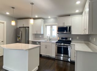 32 Marshall St, Winthrop, MA 02152