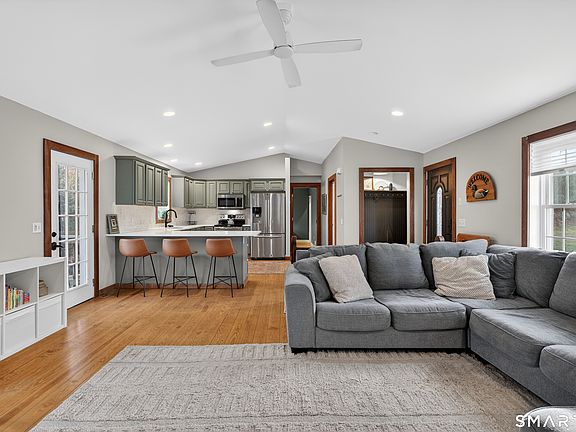 3rd image of 88 Ironworks Road