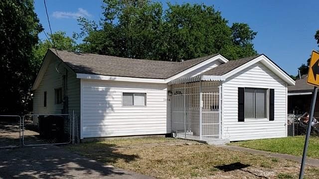 1st image of 3414 Hinton Blvd