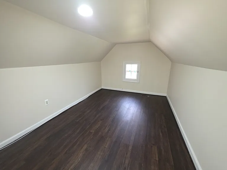 7516 Main St — Photo 41