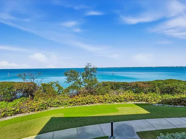 380 Gulf Of Mexico Dr APT 515, Longboat Key, FL 34228