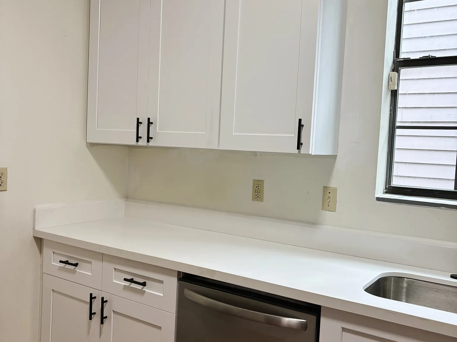 4 bed, $1,000 — Photo 3