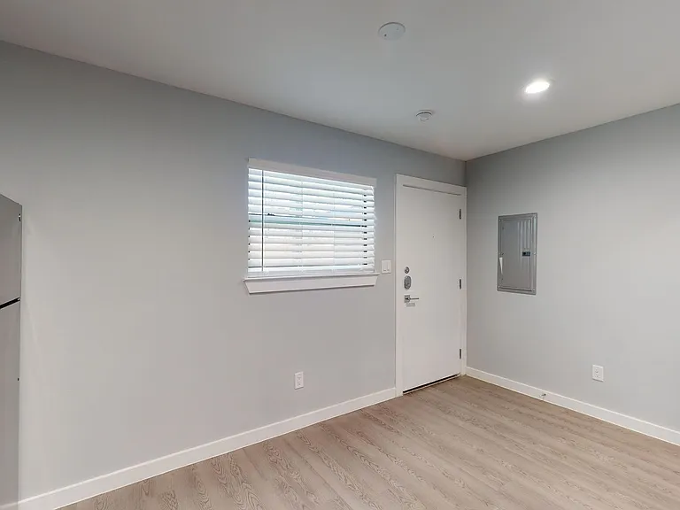 4400 San Jacinto St — Photo 3