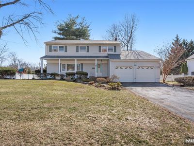 109 Windham Rd, Hillsdale, NJ, 07642