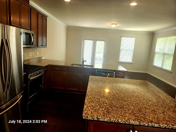 3rd image of 1128 Finch Ct