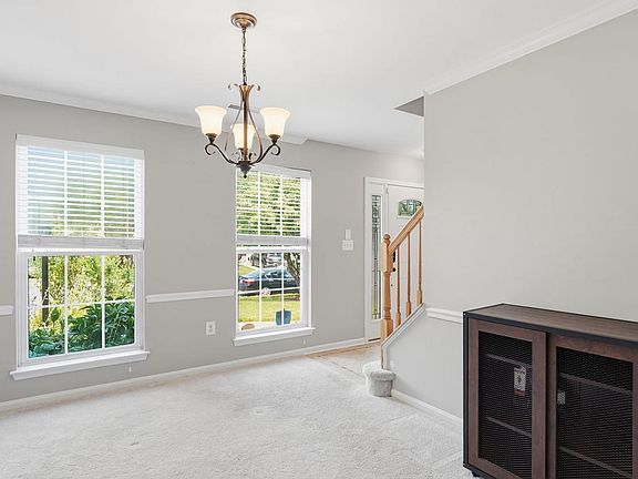 5th image of 5717 Rhode Island Dr