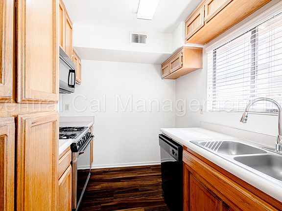 5th image of 8400 Laborough Dr APT C