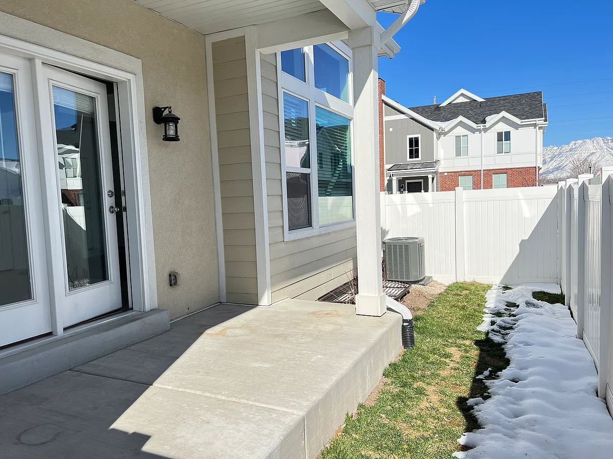 Building Photo - 4474 S Stonington Way