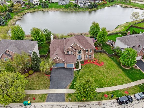26824 Ashgate Xing, Plainfield, IL 60585