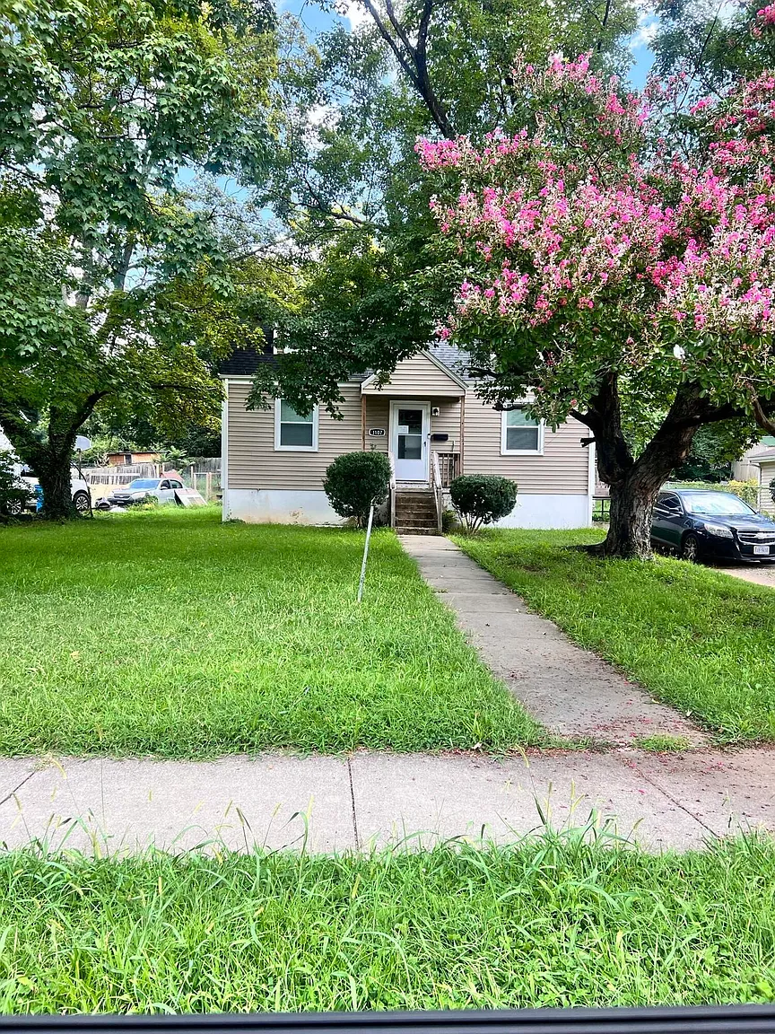 1107 Forest Park Blvd NW photo 1