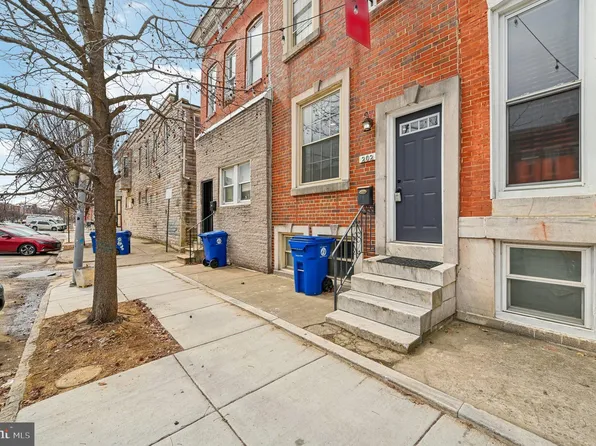 202 N Luzerne Ave, Baltimore, MD 21224