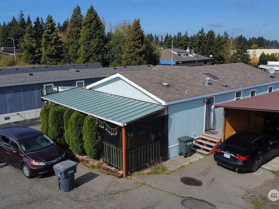 1st image of 10303 160th Street Ct E #4