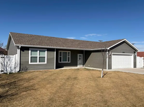 2905 W 4TH, North Platte, NE 69101