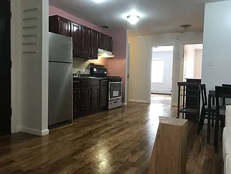 Rented by Winzone Realty Inc