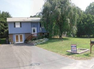 46 Loop Rd, Quarryville, PA 17566