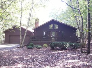 235 Sundance Rd, Effort, PA 18330